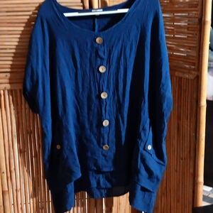 Very nice woman's blouse with pockets